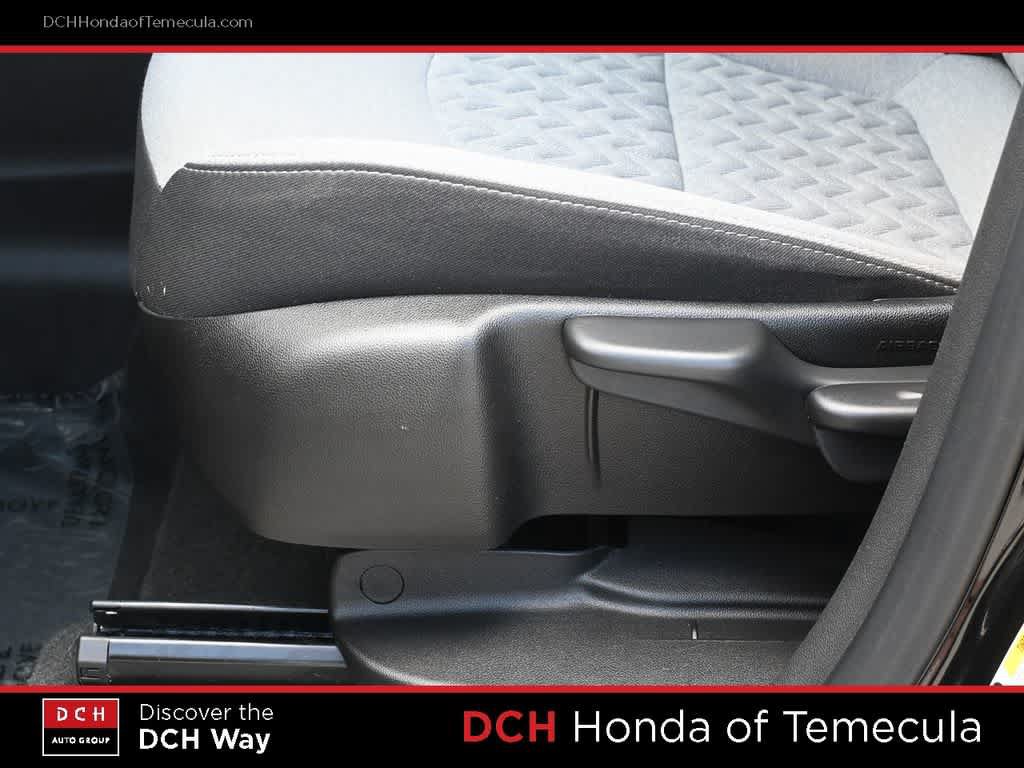 Used 2023 Chevrolet Equinox LS FWD image 17