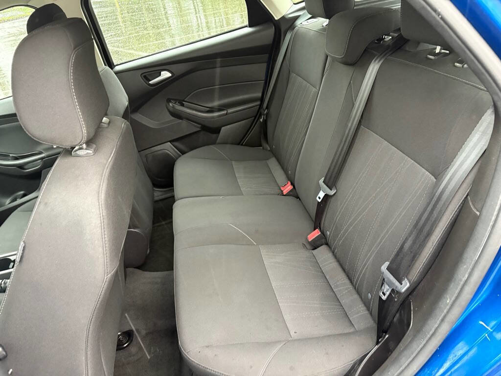 Used 2018 Ford Focus SE image 18