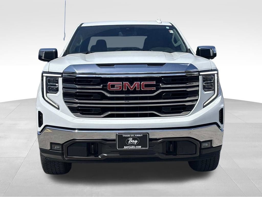 Used 2024 GMC Sierra 1500 SLT w/ SLT Premium Package AWD/4WD image 7