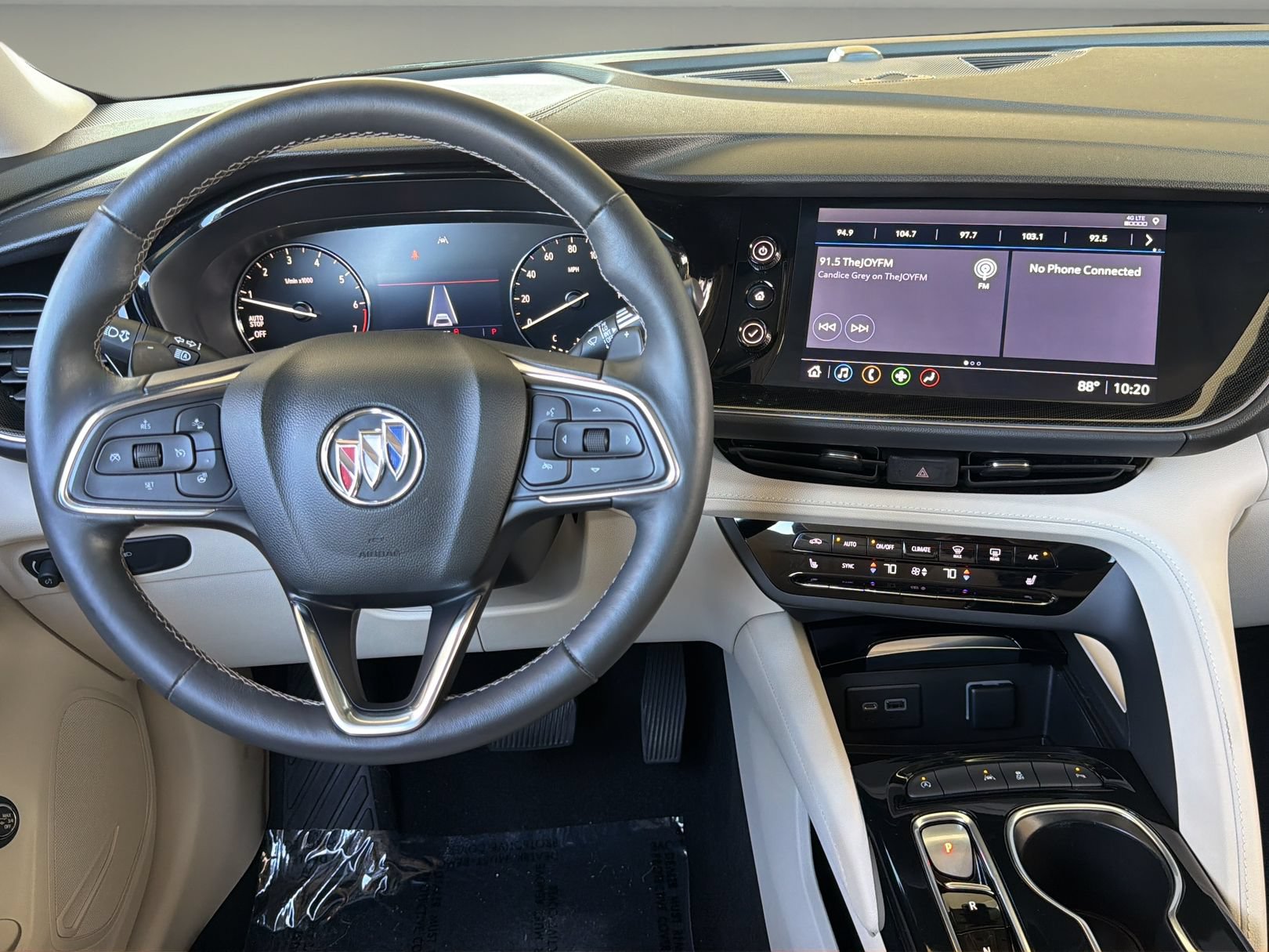 Used 2022 Buick Envision Preferred FWD image 14