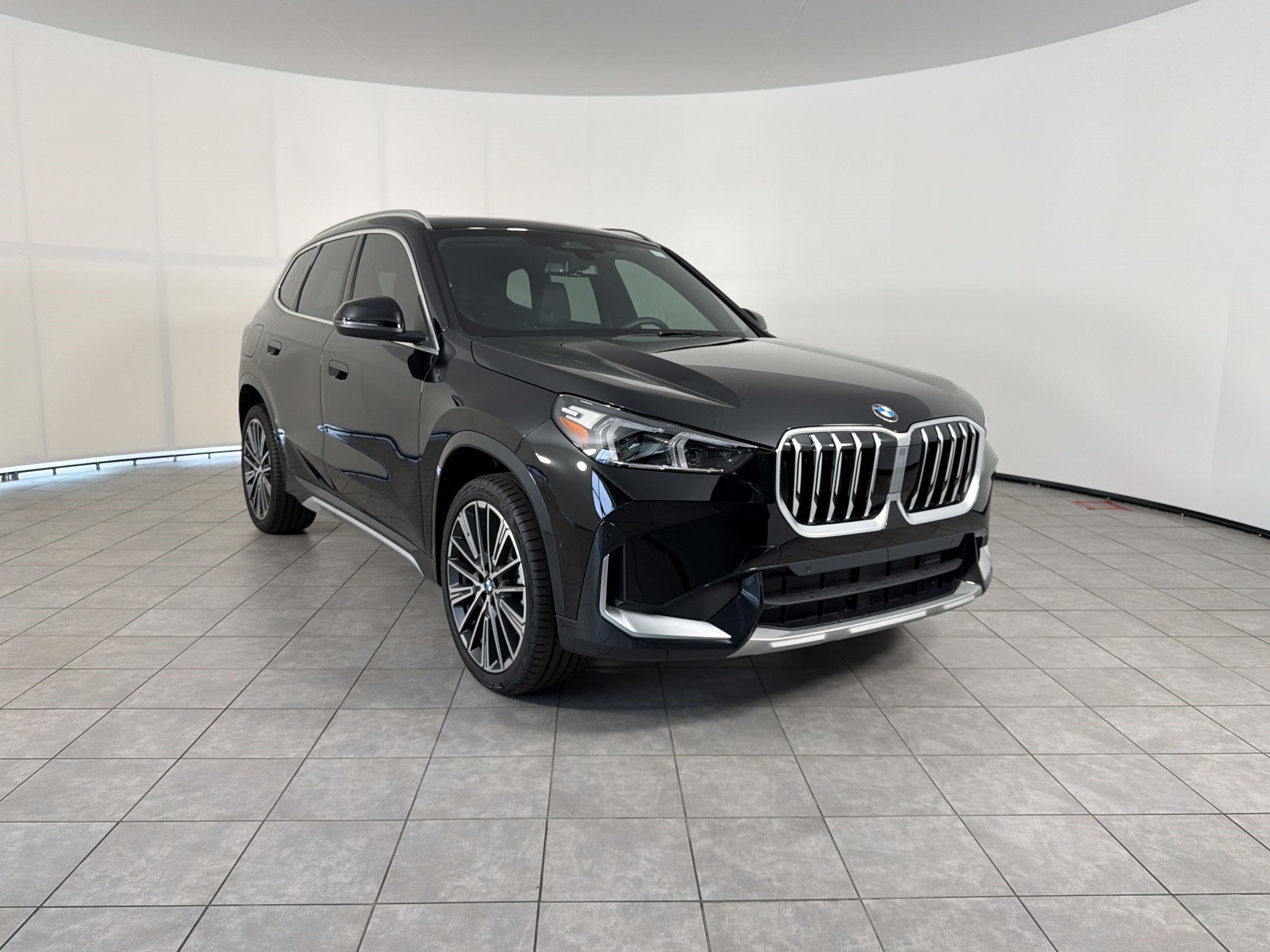 New 2026 BMW X1 xDrive28i w/ Convenience Package AWD/4WD image 7