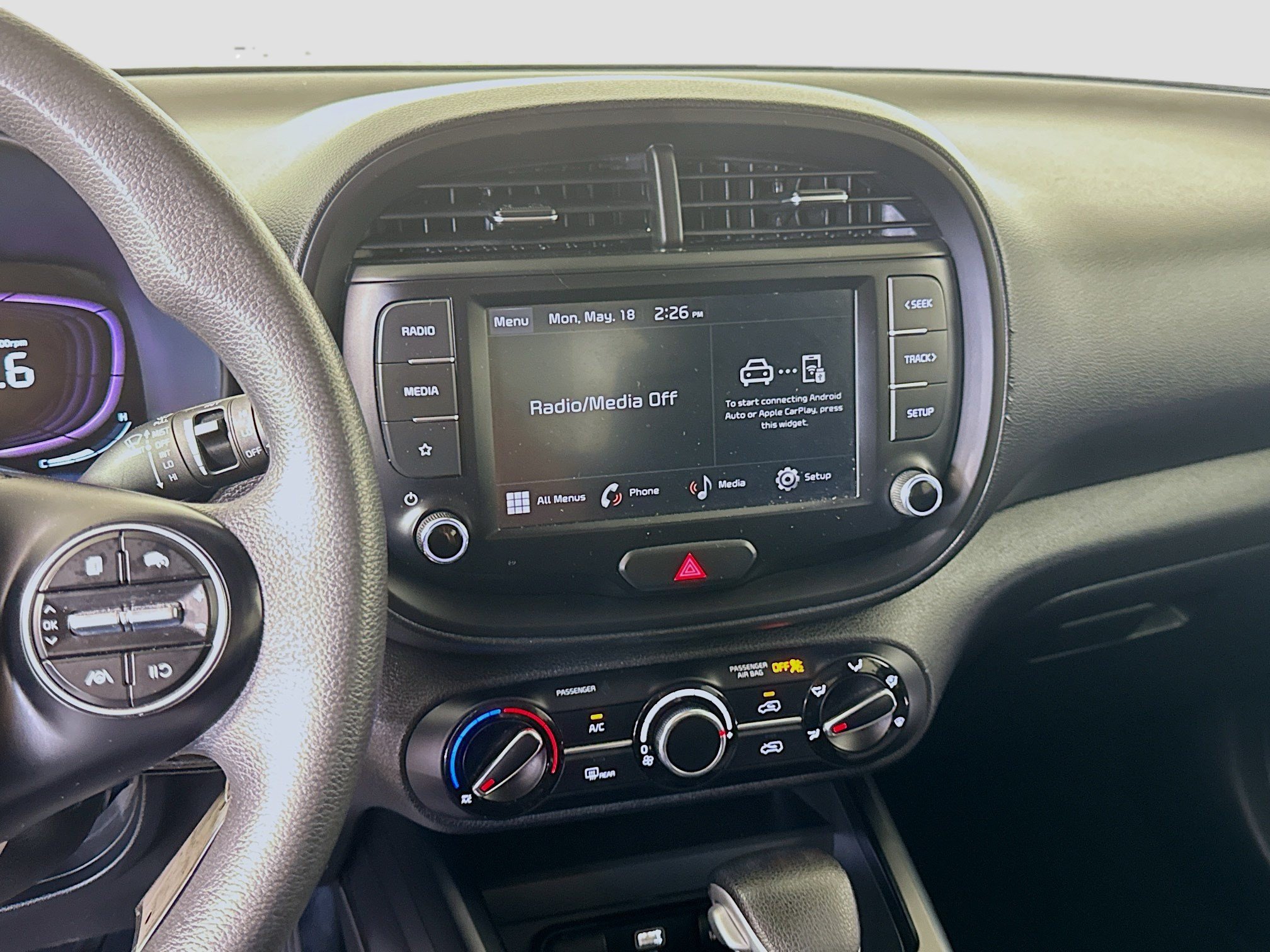 Used 2023 Kia Soul LX FWD image 18