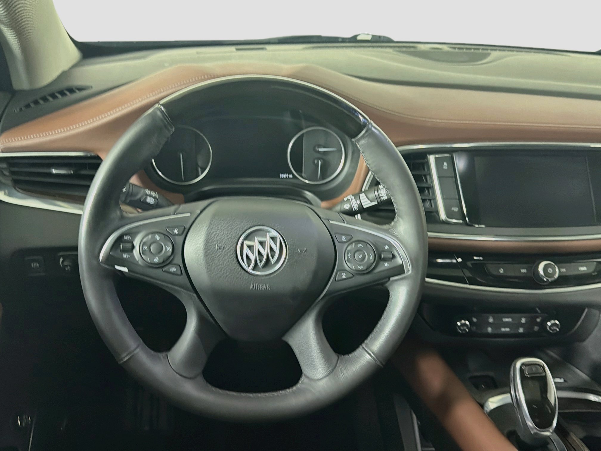 Used 2018 Buick Enclave Avenir w/ Avenir Technology Package FWD image 17