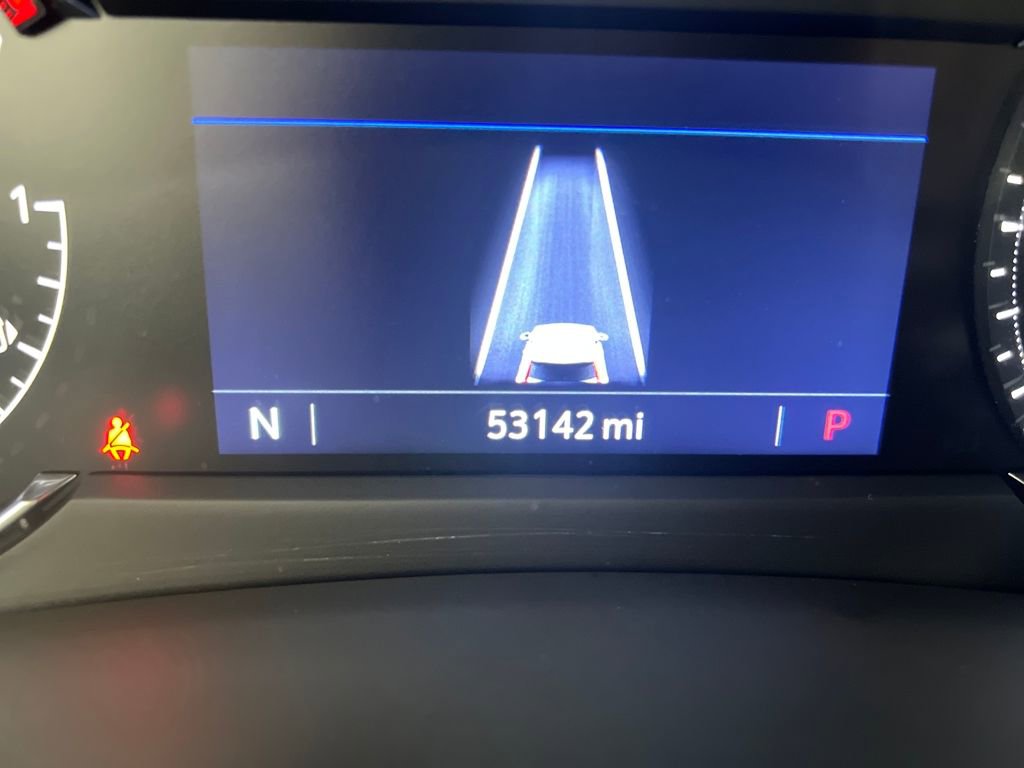 Used 2020 Cadillac XT4 Premium Luxury w/ Enhanced Visibility Package image 19