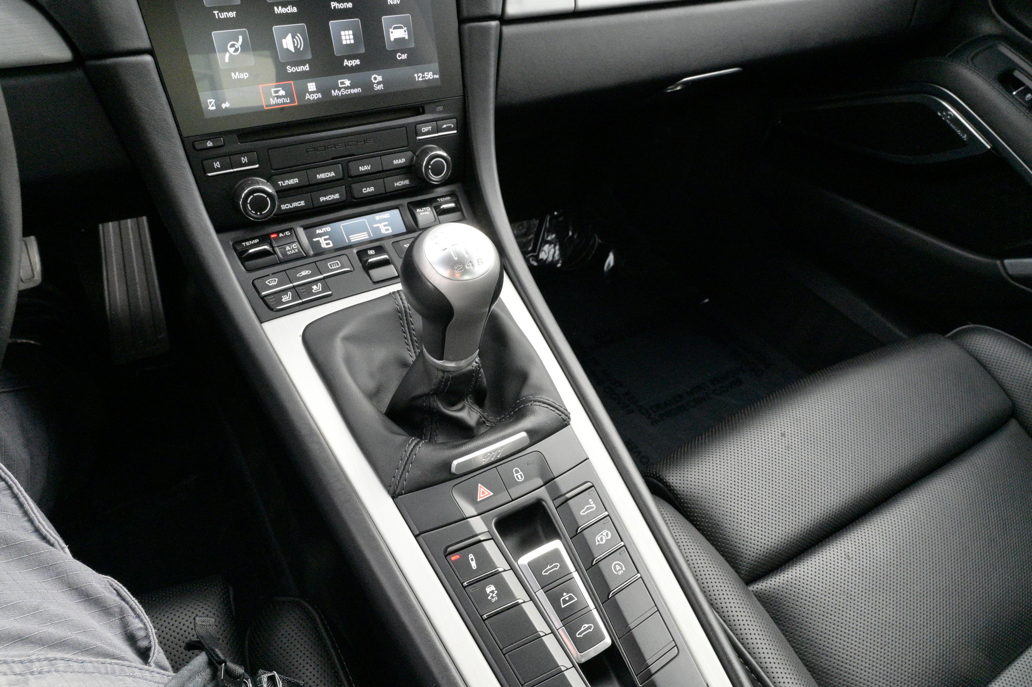 Used 2017 Porsche 911 Carrera 4S image 28