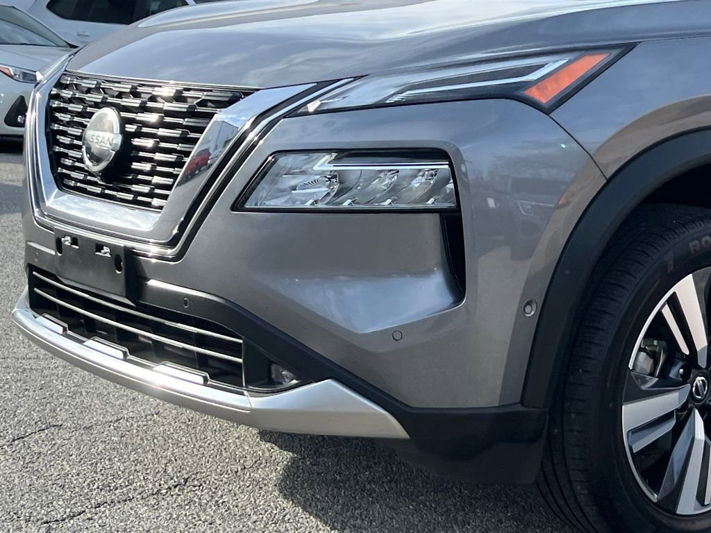 Used 2021 Nissan Rogue Platinum image 8