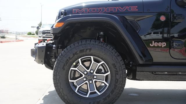 New 2026 Jeep Gladiator Mojave AWD/4WD image 5