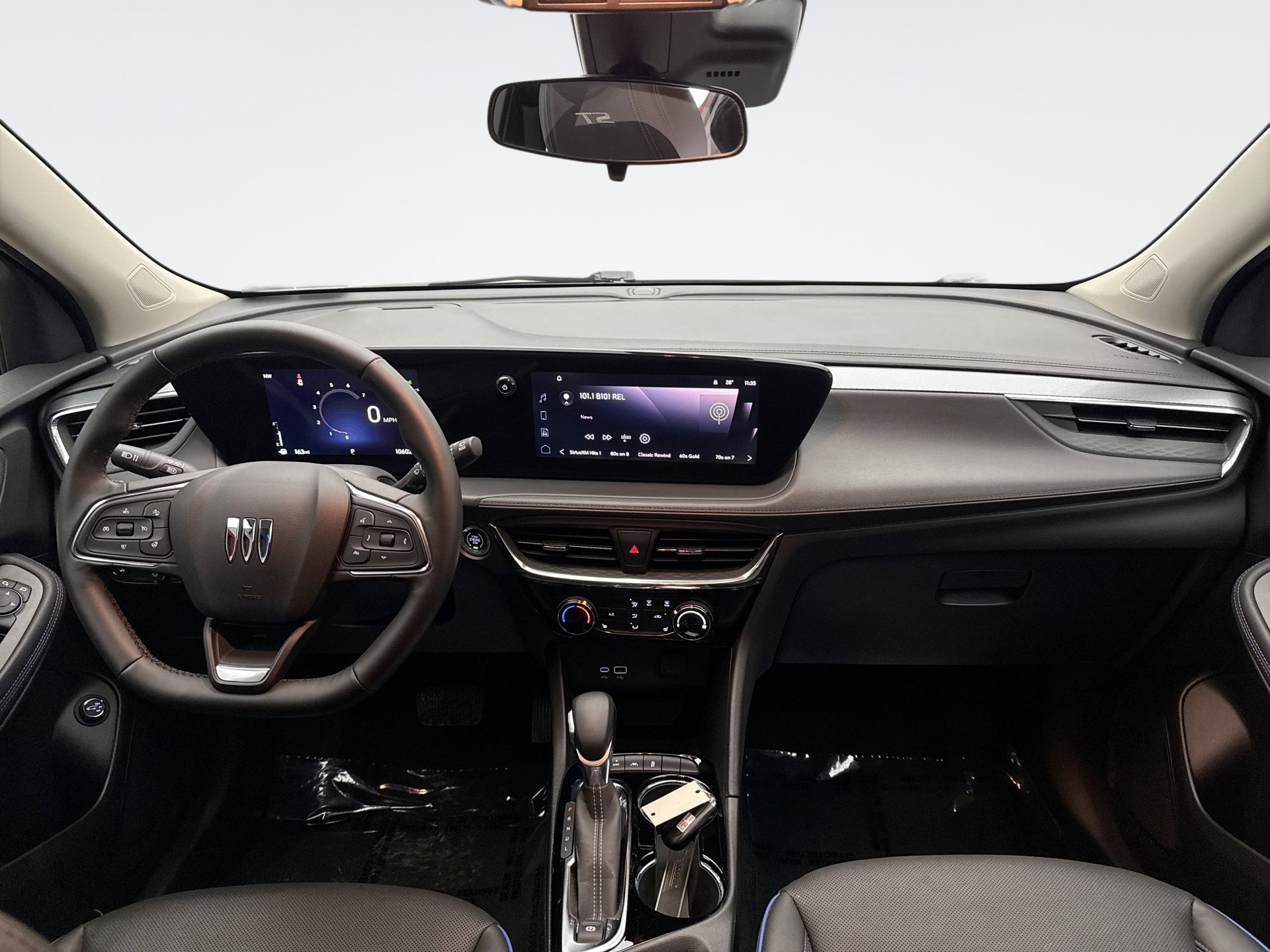 Used 2025 Buick Encore GX Sport Touring w/ Comfort Package image 14