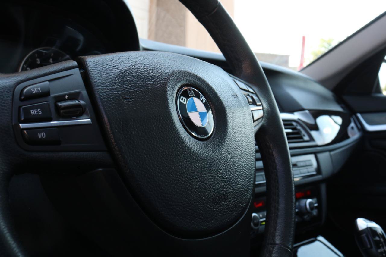 Used 2012 BMW 535i xDrive Sedan AWD/4WD image 20