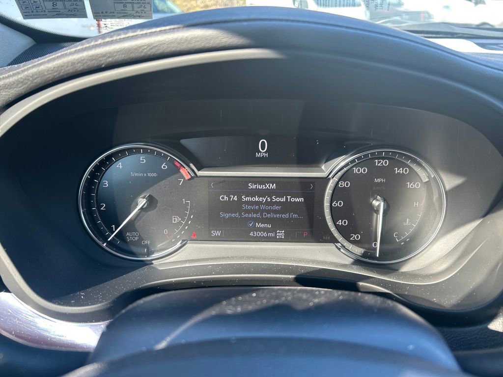 Used 2023 Cadillac XT4 Luxury image 14