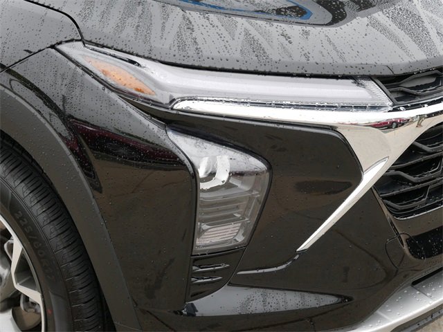 Used 2024 Chevrolet Trax LT image 10