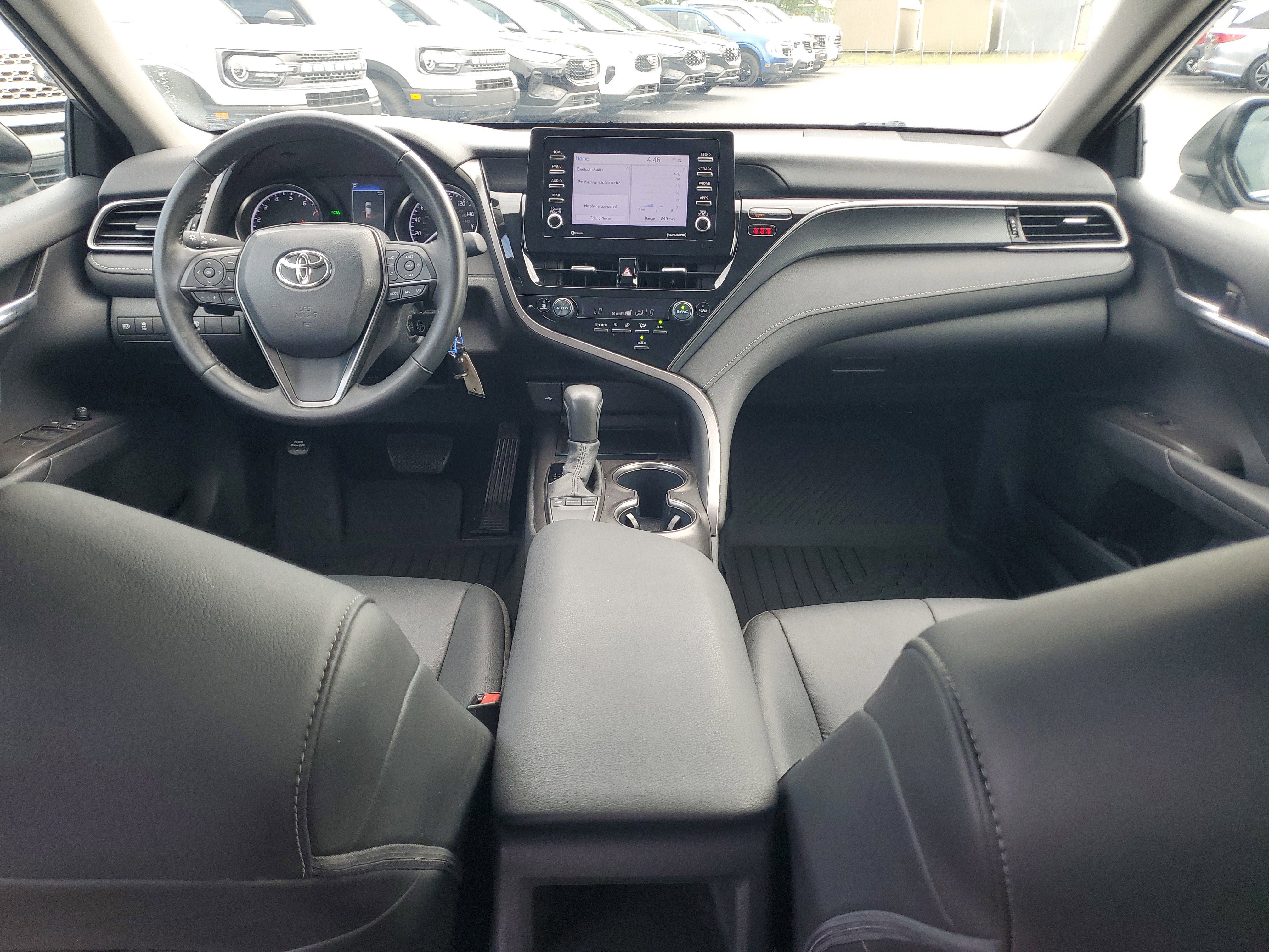 Used 2024 Toyota Camry SE FWD image 18
