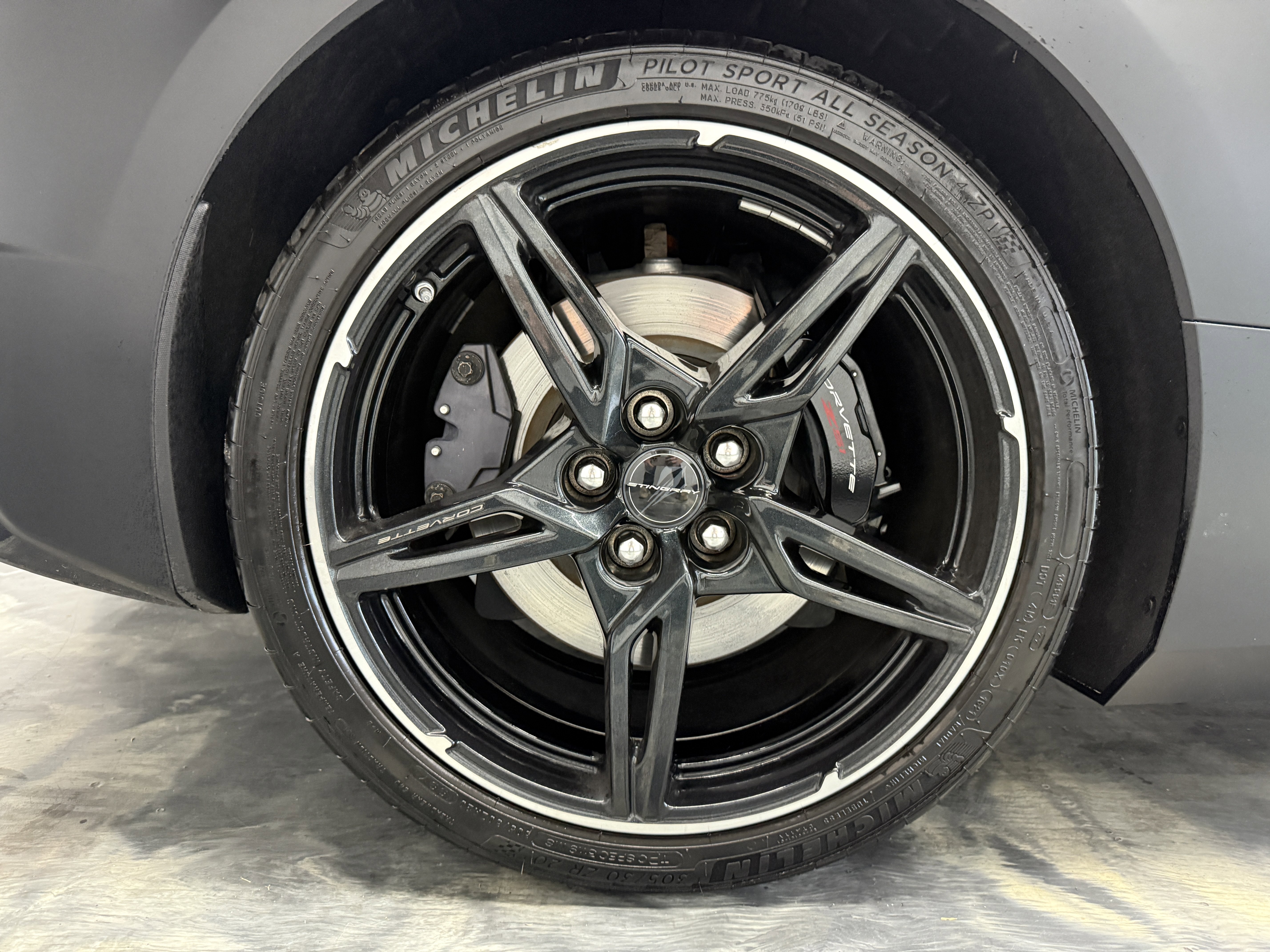 Used 2021 Chevrolet Corvette Stingray Premium Cpe w/ 3LT image 31