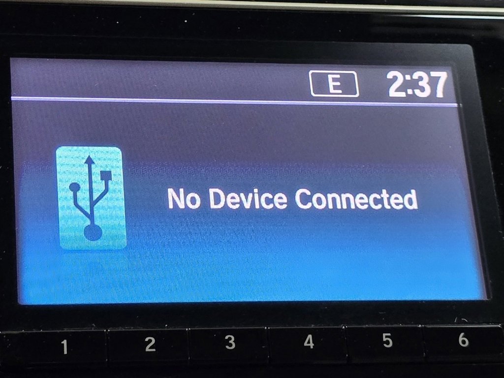 Used 2020 Honda CR-V LX image 4