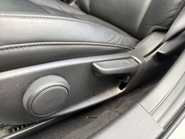 Used 2021 MAZDA MAZDA3 s FWD image 12