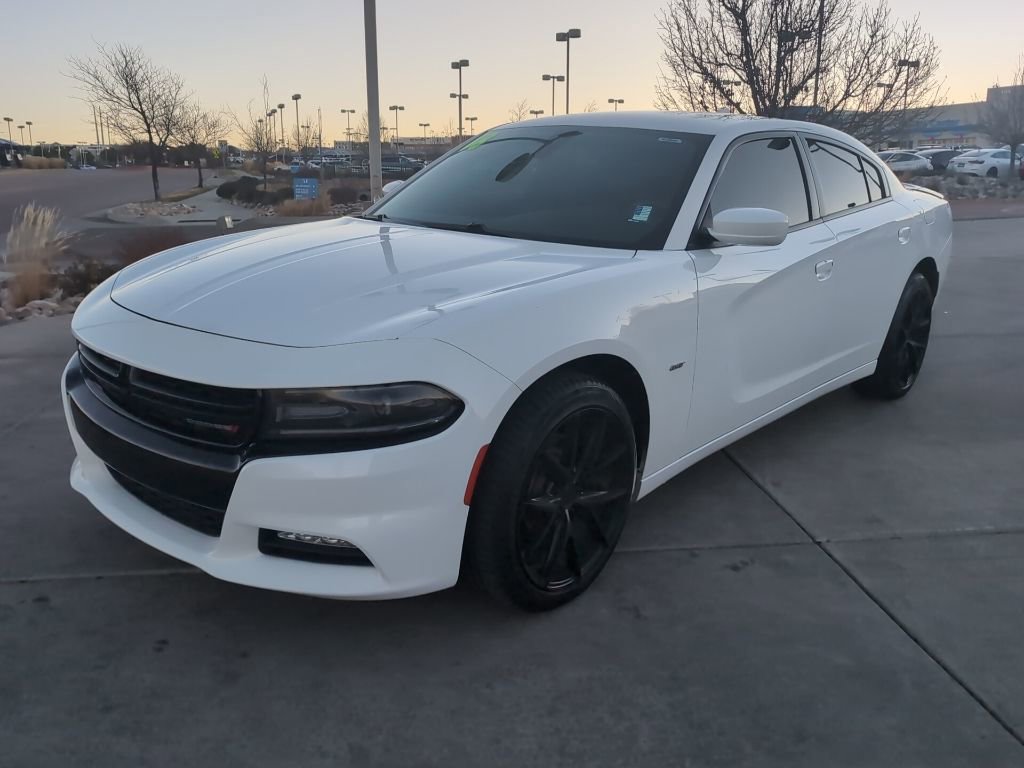 Used 2018 Dodge Charger GT image 3