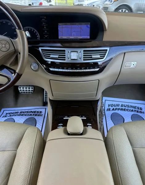Used 2013 Mercedes-Benz S 550 image 32