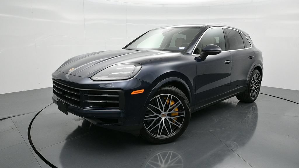 Certified 2025 Porsche Cayenne S AWD/4WD image 1