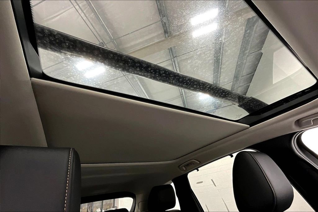 Used 2025 MAZDA CX-70 Plug-In Hybrid w/ Premium Pkg image 20