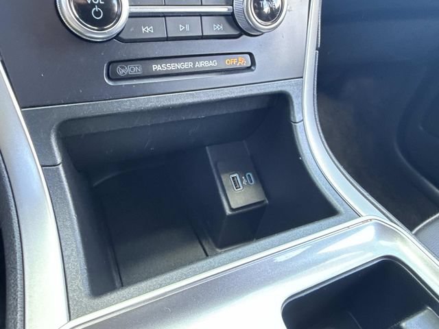 Used 2024 Ford Edge SEL AWD/4WD image 33