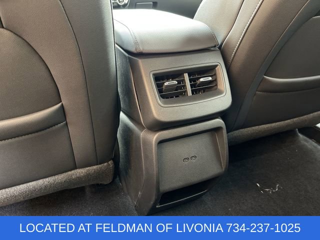 Used 2024 Chevrolet Equinox EV RS FWD image 19