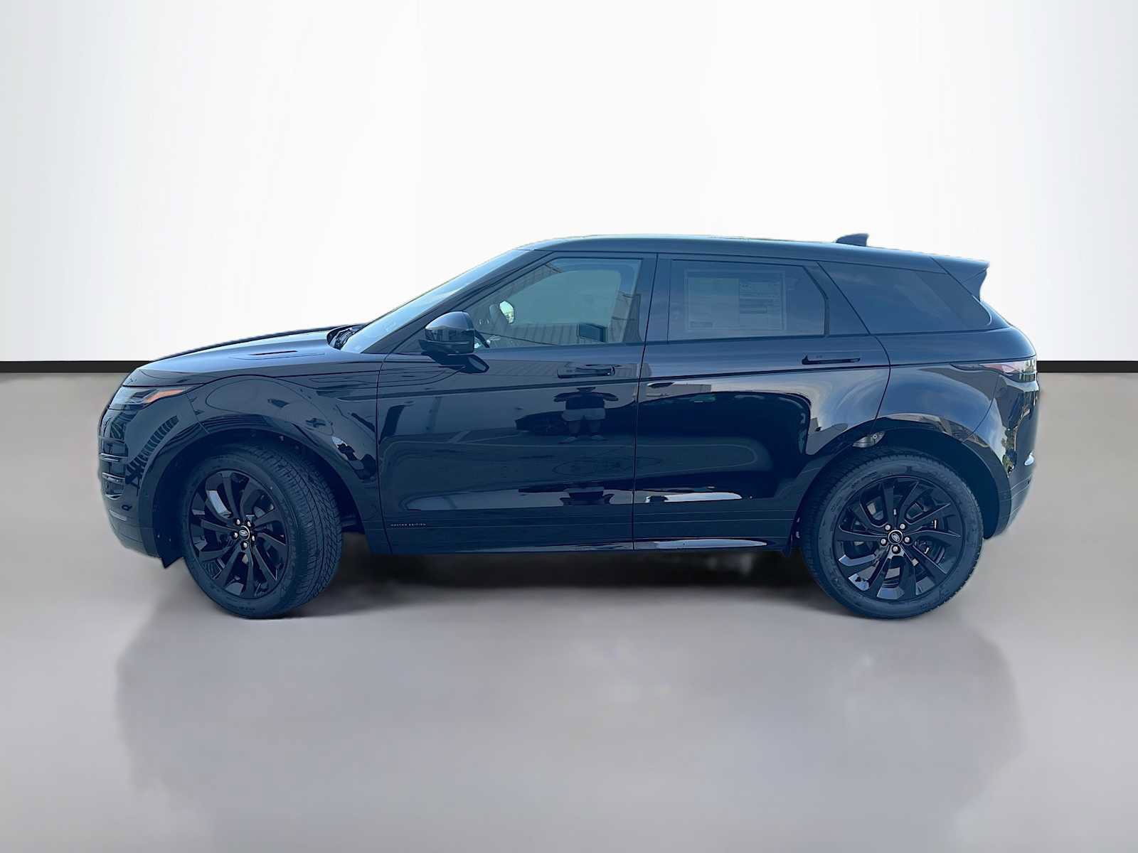 New 2026 Land Rover Range Rover Evoque Hoxton AWD/4WD image 5