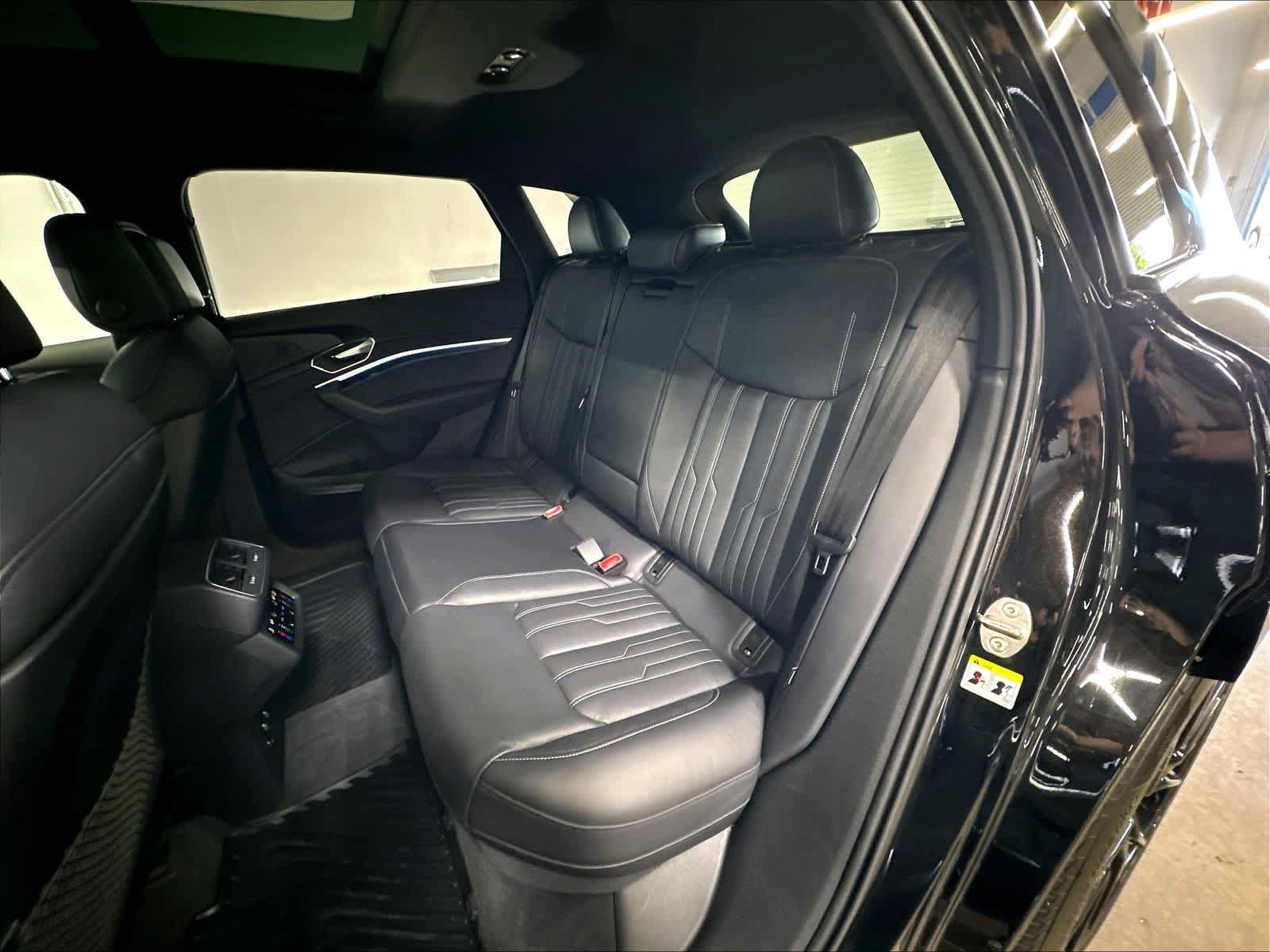 Certified 2023 Audi e-tron Chronos w/ Chronos Package AWD/4WD image 27