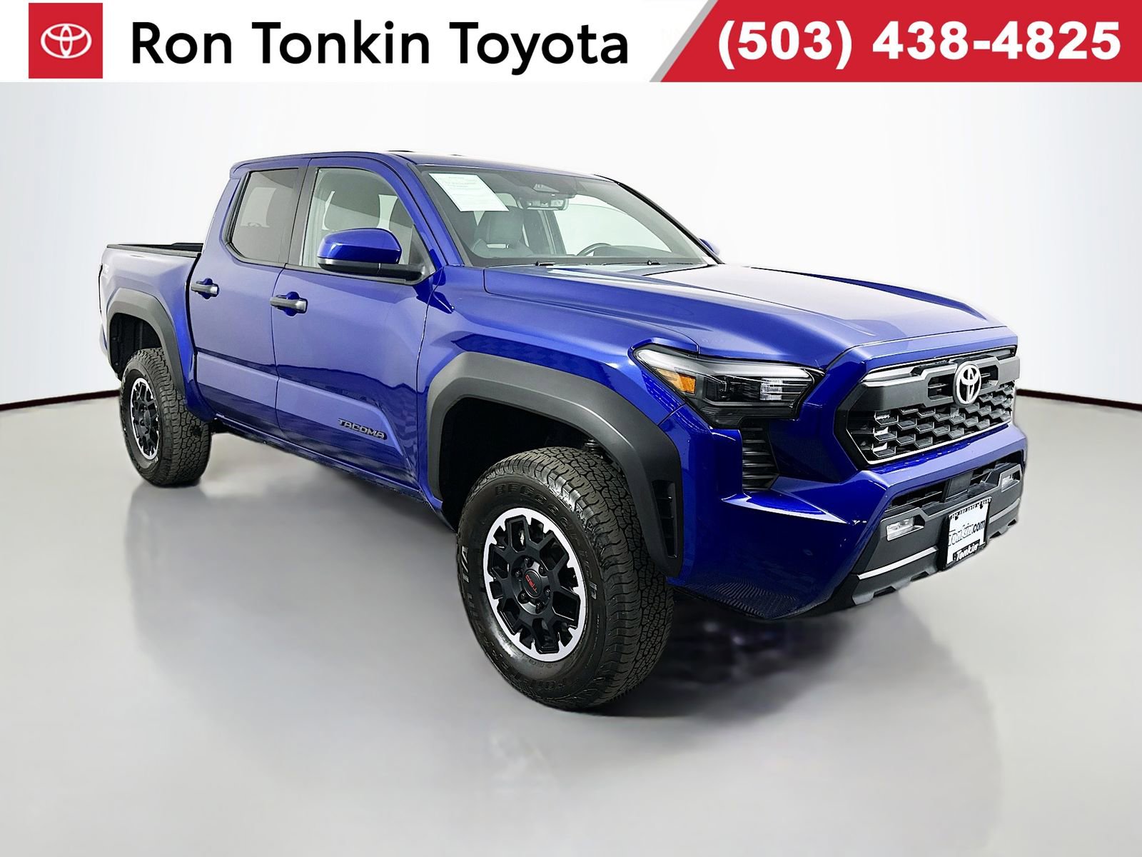 Certified 2024 Toyota Tacoma TRD Off-Road AWD/4WD image 1