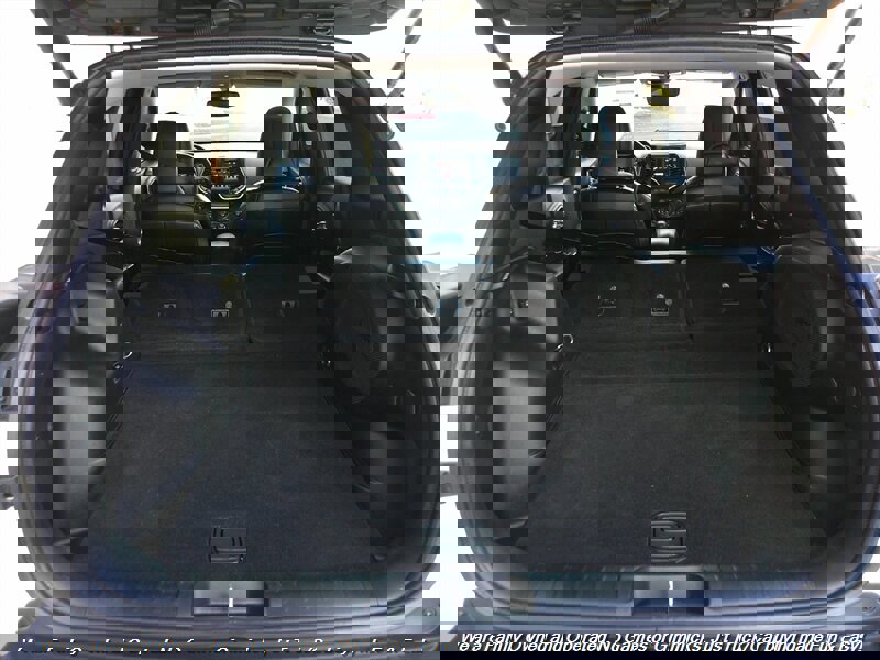 Used 2019 Jeep Cherokee Latitude Plus image 10