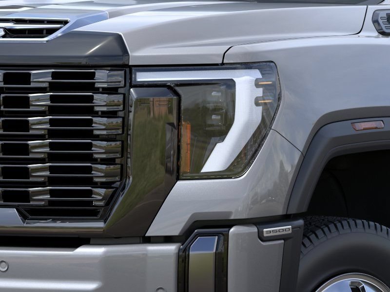 New 2026 GMC Sierra 3500 Denali Ultimate w/ LPO, Black Badging Package AWD/4WD image 10