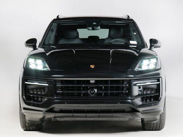 New 2026 Porsche Cayenne GTS image 6