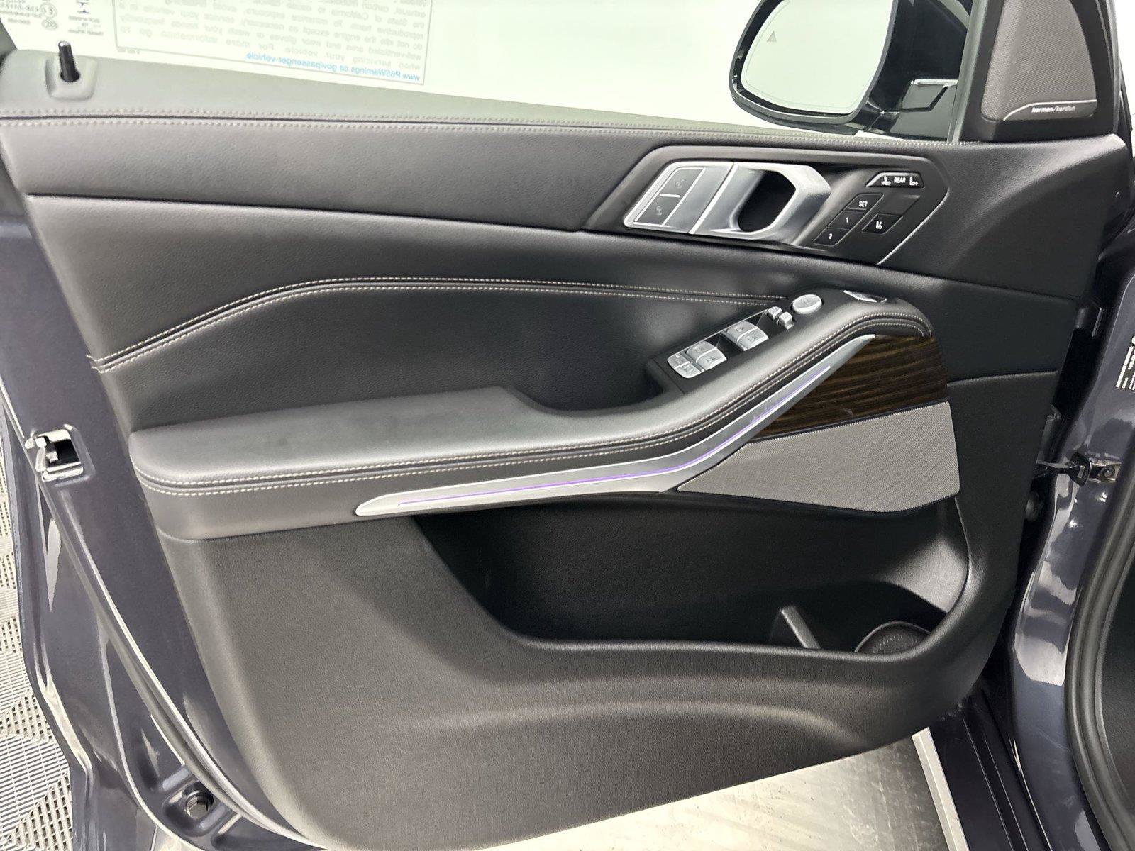 Used 2019 BMW X7 xDrive40i w/ Premium Package AWD/4WD image 14