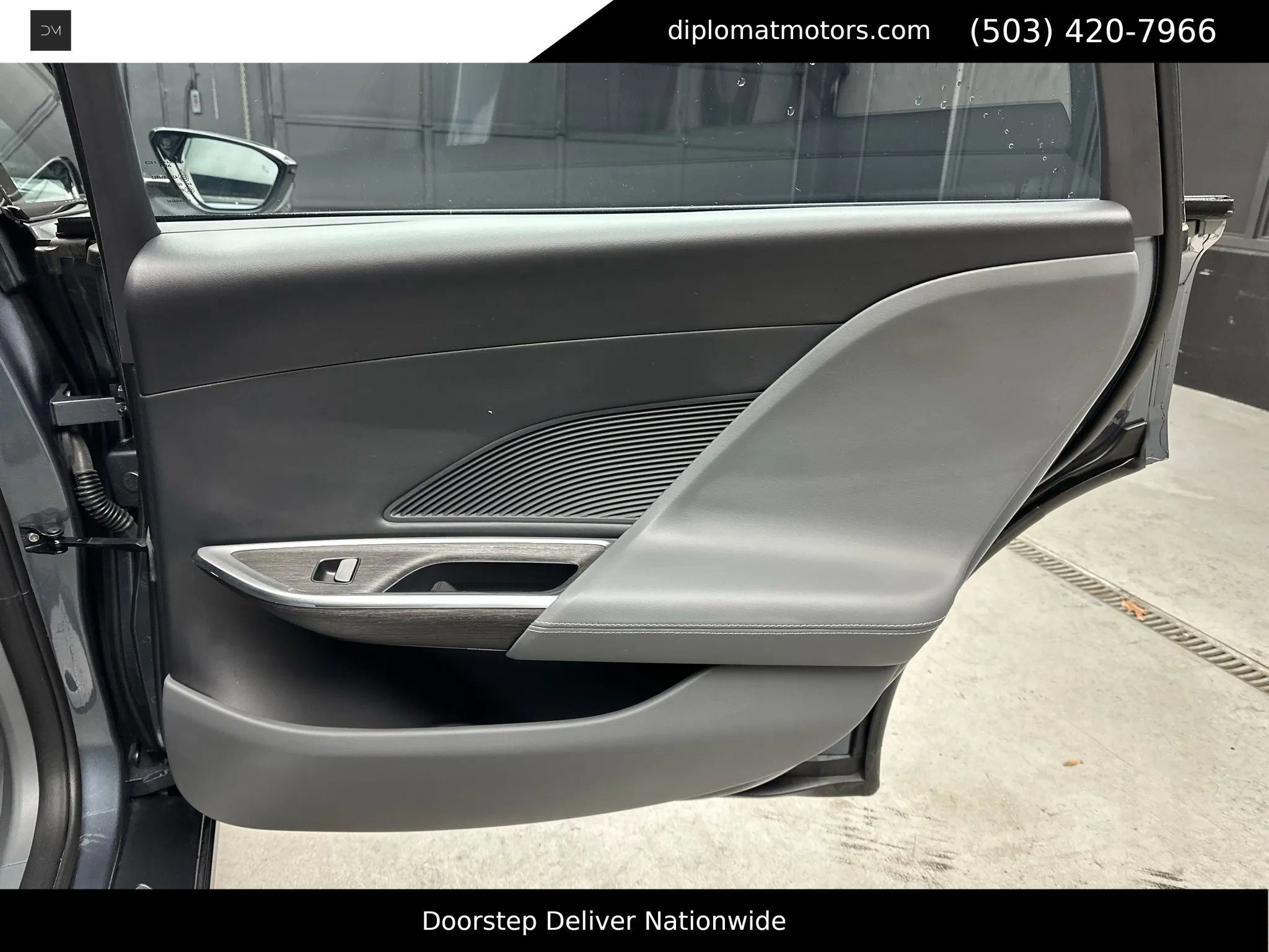 Used 2024 Lucid Air Touring image 27