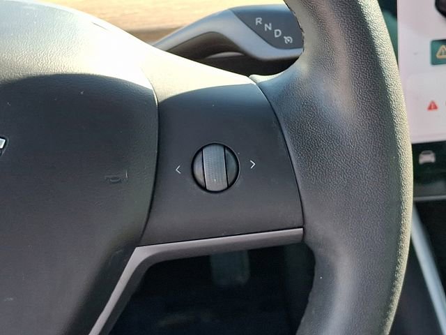 Used 2019 Tesla Model 3 Long Range image 33