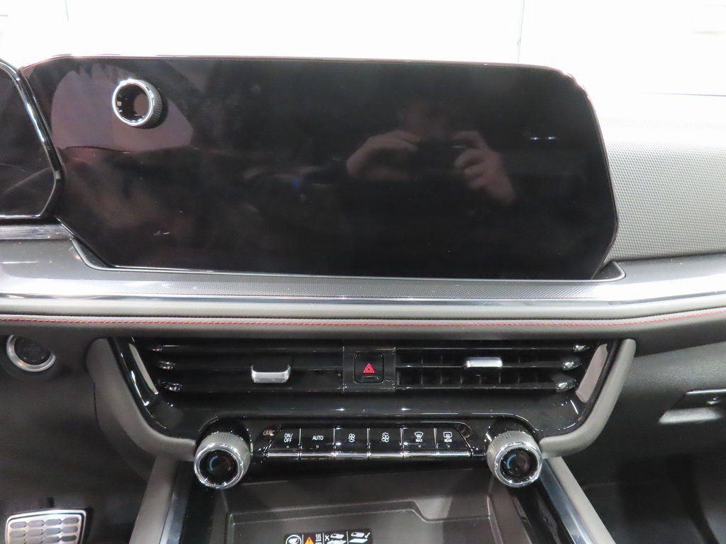 Used 2025 Chevrolet Suburban RST w/ Advanced Technology Package AWD/4WD image 52