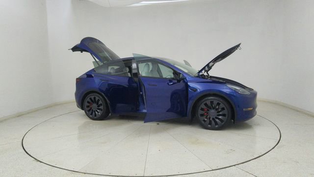 Used 2024 Tesla Model Y Performance AWD/4WD image 73