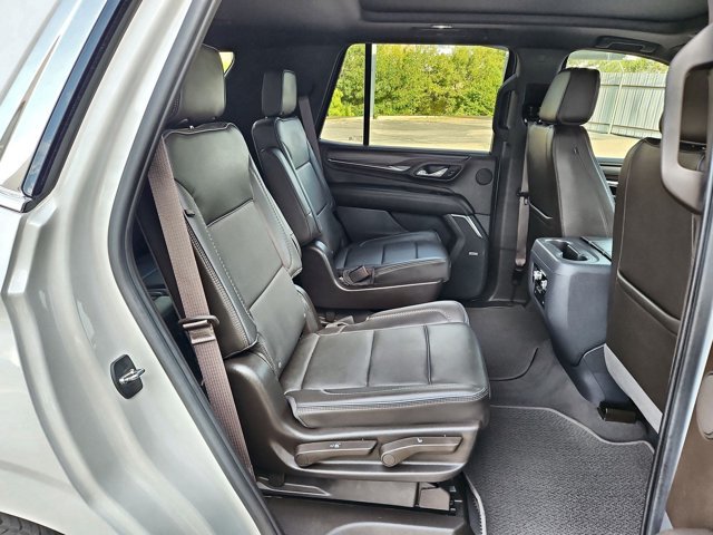 Used 2023 GMC Yukon Denali AWD/4WD image 22