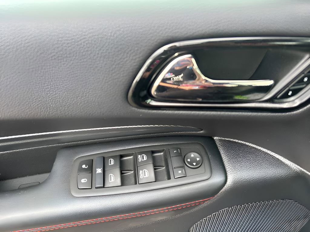 Used 2025 Dodge Durango GT image 19