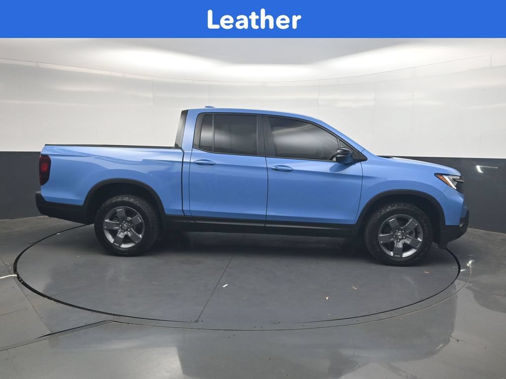 Certified 2024 Honda Ridgeline TrailSport image 3
