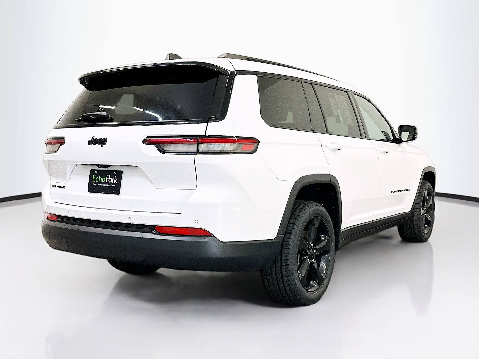 Used 2022 Jeep Grand Cherokee L Laredo AWD/4WD image 9
