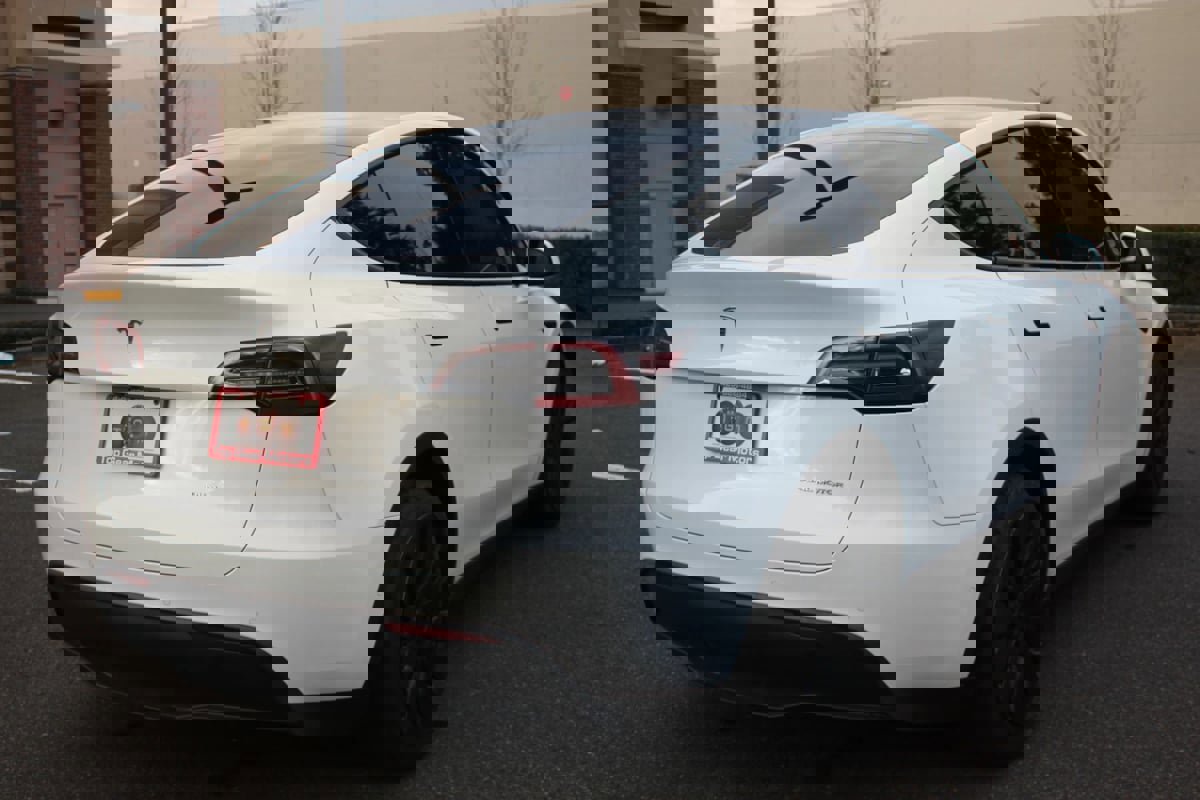 Used 2020 Tesla Model Y Long Range image 7