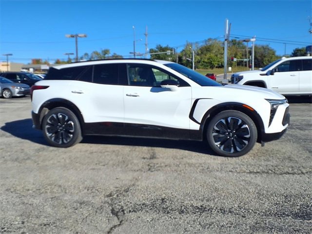 Used 2024 Chevrolet Blazer EV RS image 8