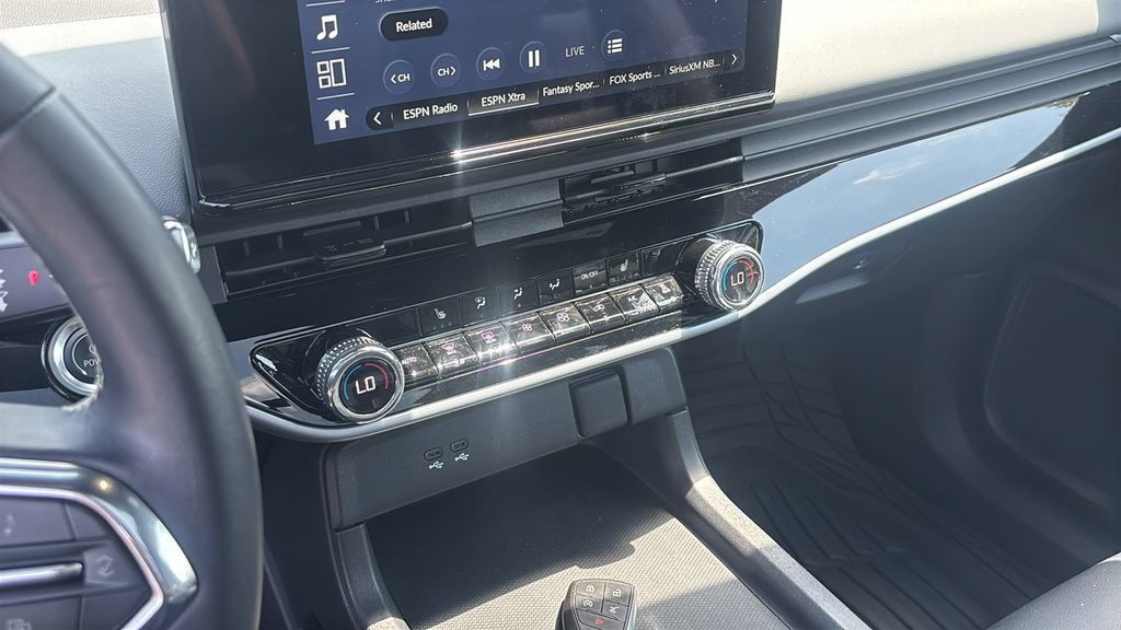 Used 2024 Honda Prologue Touring image 21