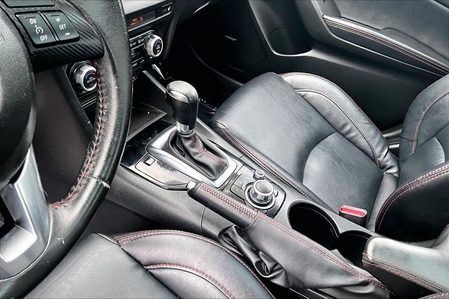 Used 2015 MAZDA MAZDA3 i Grand Touring FWD image 15