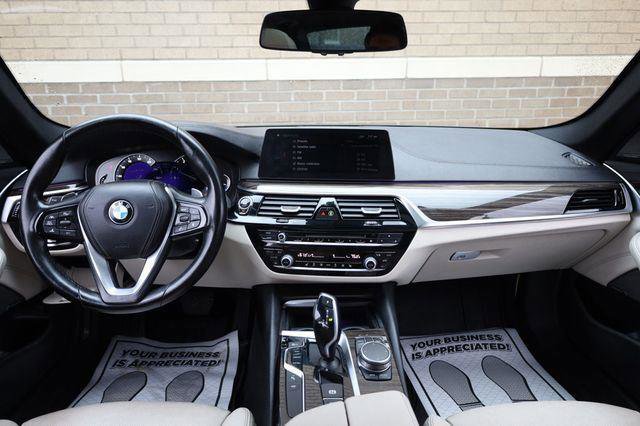 Used 2017 BMW 530i RWD image 31