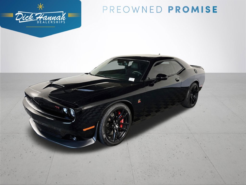 Used 2022 Dodge Challenger R/T Scat Pack w/ Dynamics Package RWD image 1