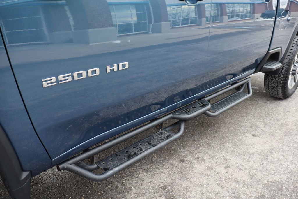 Used 2024 Chevrolet Silverado 2500 Custom w/ Custom Value Package image 11