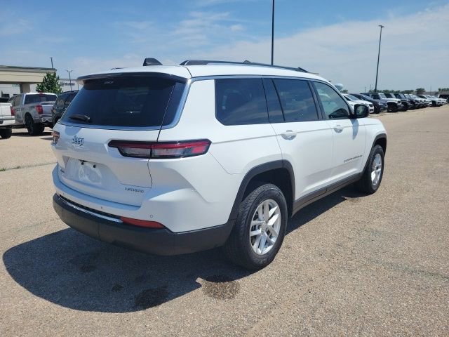 Used 2023 Jeep Grand Cherokee L Laredo AWD/4WD image 22