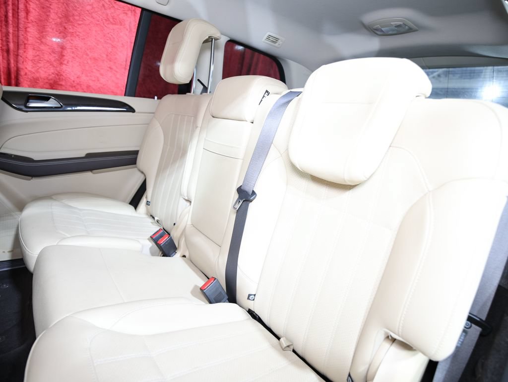 Used 2017 Mercedes-Benz GLS 450 4MATIC image 14
