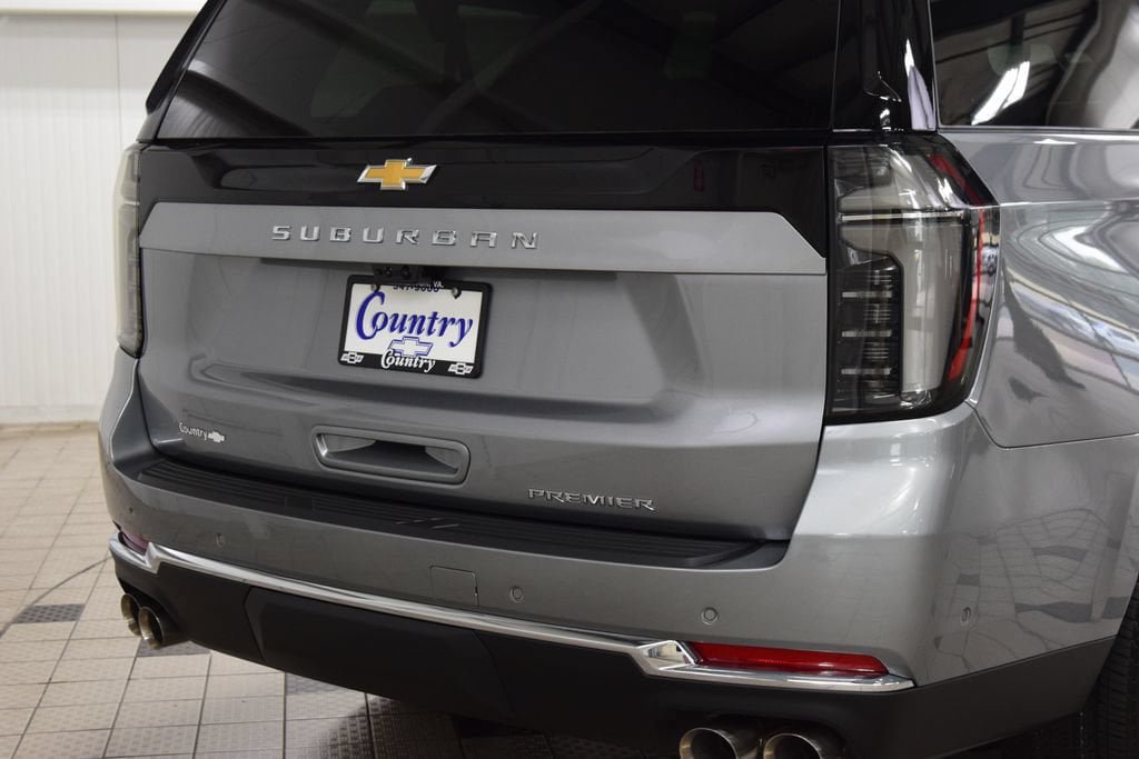 New 2026 Chevrolet Suburban Premier AWD/4WD image 21